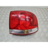 фонарь задний правый Volkswagen Touareg 1 поколение 2005 28258002