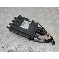 блок предохранителей Renault Laguna 3 поколение 2010 243800002R