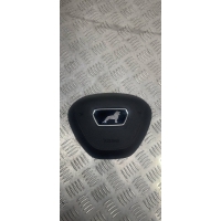 подушка безопасности водителя Volkswagen Crafter 2 поколение 7CE880201