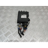 блок предохранителей Renault Laguna 3 поколение 2011 243800002R