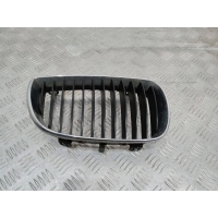 решетка радиатора правая BMW 1 E87 2005 511371286149