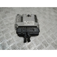 блок управления двигателем Volkswagen Golf 5 поколение 2009 03G906021