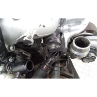 фланец (тройник) системы охлаждения Renault Megane 3 поколение 2011 8200337841