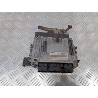блок управления двигателем Renault Megane 2 поколение 2005 8200391966