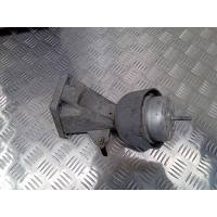 подушка крепления двигателя Skoda Superb 1 поколение 2005 8D0199308