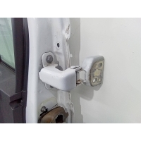 петля двери передней левой Opel Vivaro B 2016