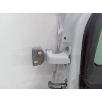 петля двери передней правой Opel Vivaro B 2016