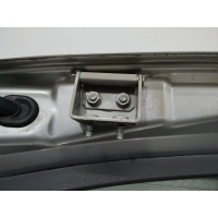 петля крышки багажника левая Nissan Qashqai J10 2007