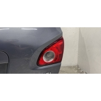 фонарь крышки багажника правый Nissan Qashqai+2 J10 2008