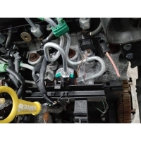 топливная рампа левая Renault Twingo 2 поколение 2010 8200584034
