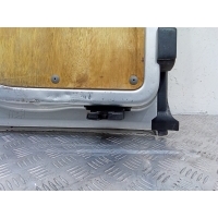 замок двери правой Volkswagen Caddy 3 поколение 2008