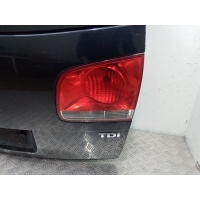 фонарь крышки багажника правый Volkswagen Touareg 1 поколение 2004