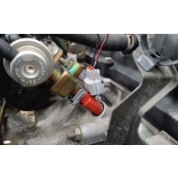 форсунка топливная Nissan Almera N16 2003 166009F600