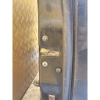 Замок двери передней правой Toyota Land Cruiser (100) 1998-2007 Внедорожник 2004 6903060181, 6903060200