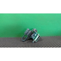 Петля двери задней правой Volkswagen Passat B5 2001 3B4 833 412C