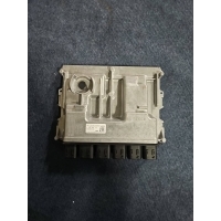 Блок управления двигателем BMW X5 G05 2024 7102455