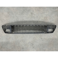 Skoda oe 1z0853677d решётка бампера центральная