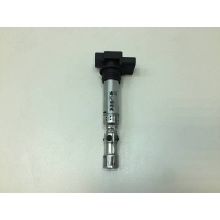 Катушка зажигания Skoda Fabia 5J 2007-2014 03D905715A
