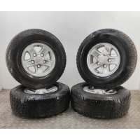 Land rover защитник 2005 колёсные диски алюминиевые r16
