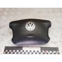 Подушка безопасности водителя Volkswagen Sharan 1998 3B0880201AN