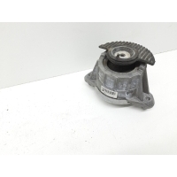 подушка двигателя Mercedes-Benz C-Class W204 2011-2014 A2042404317