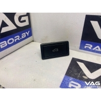 Кнопка открытия багажника Volkswagen Taos 2020 3G0959831B