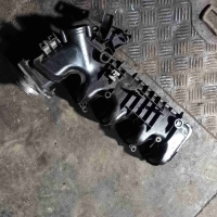 Коллектор впускной Peugeot 406 2005 9653808680