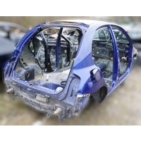 Четверть правый задняя nissan micra k12 5d