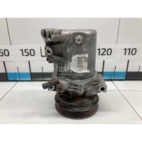 Компрессор кондиционера Renault Duster 2012 8201025121