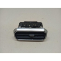 Дефлектор воздушный Renault Duster II 2021 687612329R