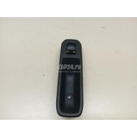 Накладка блока управления стеклоподъемниками Renault Duster II 2021 829606755R
