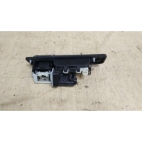Ручка крышки багажника MERCEDES-BENZ GLE W166 04/2015 - 10/2018 2017 A1667500993