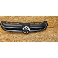 Решетка радиатора volkswagen гольф v плюс чёрный