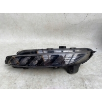 Фара поворотников передняя п renault oe 261300702r
