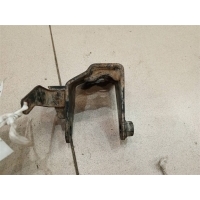 Кронштейн КПП Toyota Auris E150 2006-2012 2010 123210T020