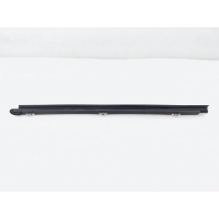 Уплотнитель стекла двери Toyota Camry 50 2012 6817433081