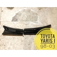 Yaris i 99 - 05r жабо комплект л п eu