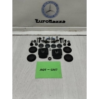 Крепеж крышки багажника Mercedes W212 Wagon Mercedes W212 E 2009> A2127600229