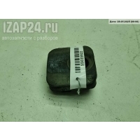 Кронштейн радиатора Volkswagen Passat B5+ (GP) 2001 8d0121276