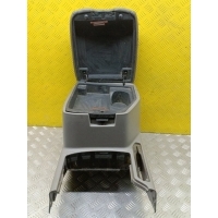 Подлокотник Toyota Land Cruiser (100) 1998-2007 Внедорожник 2004 5808160031, 5891260040