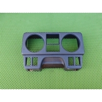 накладка на панель приборов MITSUBISHI PAJERO 1982-1990 MITSUBISHI PAJERO 1982-1990 1987 MB423129,