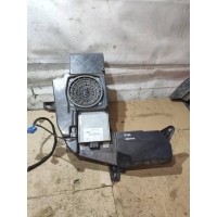 Сабвуфер Audi A4 B6 2004 8E9035223D