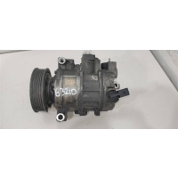 Компрессор кондиционера Volkswagen Passat 2013 5N0820803F,,