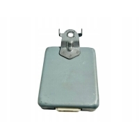 Yaris iv блок блок управления 86572-k0010