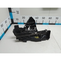 Замок двери передней левой Ford Focus II (2005 - 2008) 3M5AR21813MT