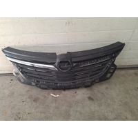 Opel zafira c рестайлинг решетка радиатора решётка 39079789