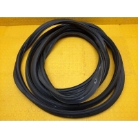 Уплотнитель двери Ford Transit TT9 2022 2628257, BK31V437N00AN, LK31V437N00AB