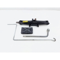 Набор инструментов Toyota Camry 50 2012 0911133030, 0911333010, 0918400010, 0915040010