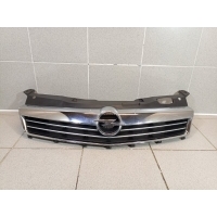 Решетка радиатора Opel Astra H 93191829