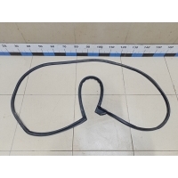 Уплотнитель двери TOYOTA Land Cruiser (150)-Prado 2009> 6787160130